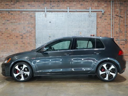Used 2017 Volkswagen GTI S FWD image 1