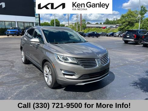 Used 2016 Lincoln MKC Reserve w/ Lincoln MKC Climate Package AWD/4WD image 3