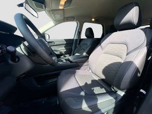 New 2026 Nissan Pathfinder SV FWD image 20