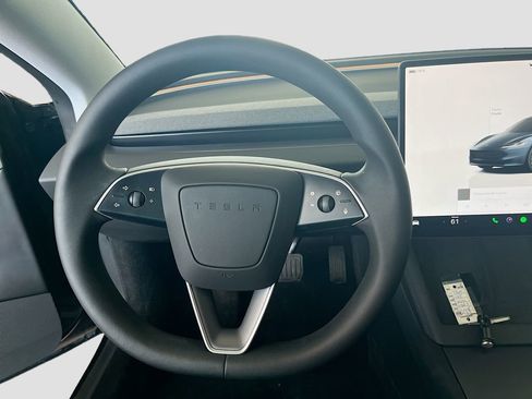 Used 2025 Tesla Model 3 Long Range RWD image 10