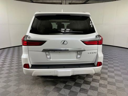 Used 2017 Lexus LX 570 4WD image 5