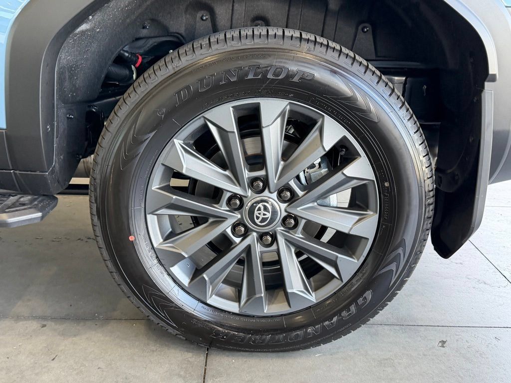 Certified 2026 Toyota Land Cruiser w/ Premium Package AWD/4WD image 16