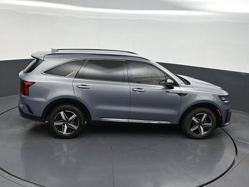 Used 2023 Kia Sorento S FWD image 22