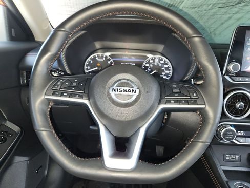 Certified 2021 Nissan Sentra SR w/ SR Premium Package image 24