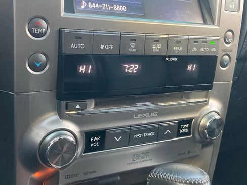 Used 2018 Lexus GX 460 Luxury w/ Preferred Accessory Package image 27