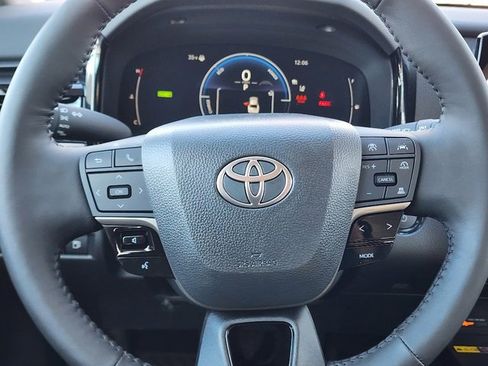 New 2026 Toyota Camry LE image 9