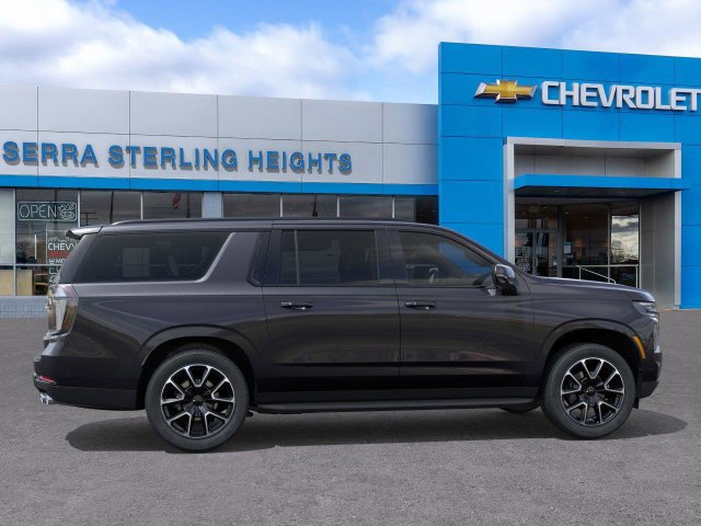 New 2027 Chevrolet Suburban RST w/ Comfort Package AWD/4WD image 5