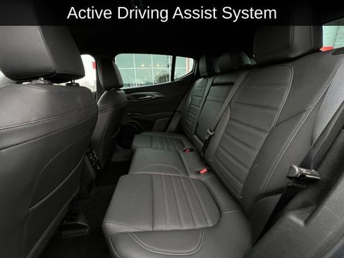 Used 2024 Alfa Romeo Tonale Ti image 8