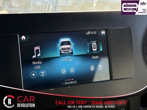 Used 2023 Mercedes-Benz Sprinter 1500 w/ Parking Package image 35