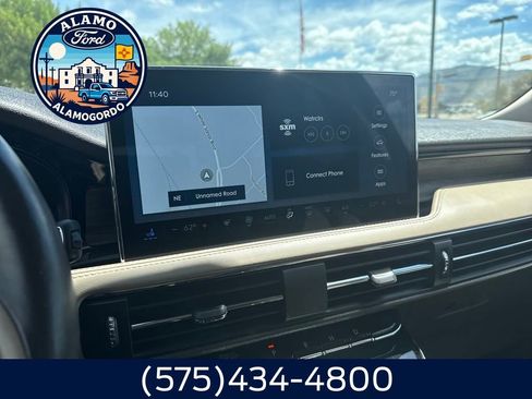 Used 2024 Lincoln Corsair Reserve w/ Equipment Group 201A image 8