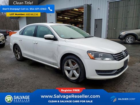 Used 2014 Volkswagen Passat 1.8T Wolfsburg Edition image 5