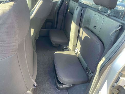 Used 2021 Nissan Frontier S image 6