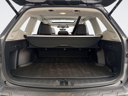 Used 2022 Subaru Forester Limited image 20