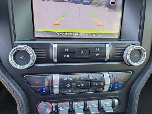 Used 2020 Ford Mustang Premium RWD image 10