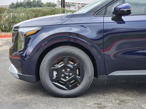 New 2026 Kia Carnival LXS image 7