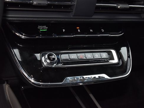 New 2026 Lincoln Corsair Premiere image 29