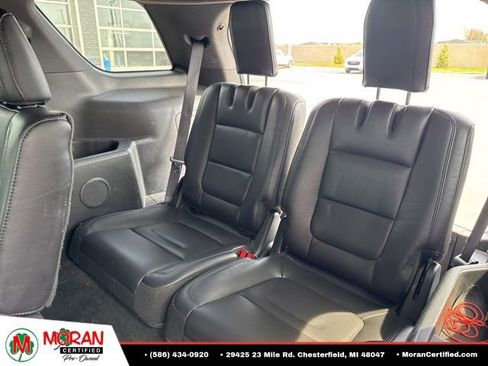 Used 2014 Ford Explorer XLT w/ Equipment Group 202A FWD image 26