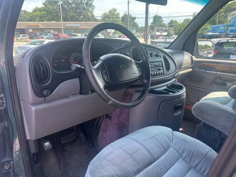 Used 1997 Ford E-150 and Econoline 150 image 15