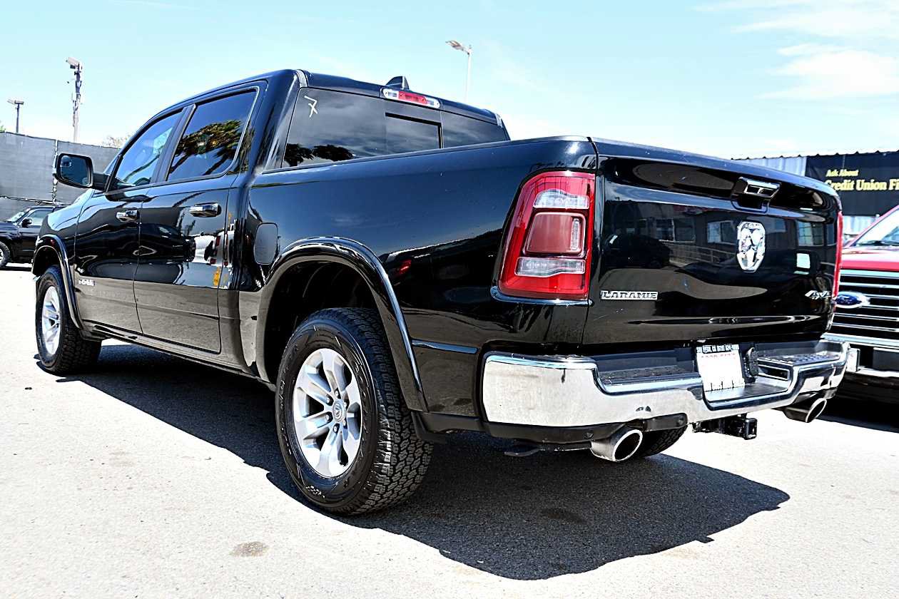 Used 2021 RAM 1500 Laramie AWD/4WD image 5