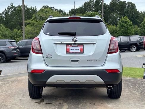 Used 2019 Buick Encore Preferred FWD image 5