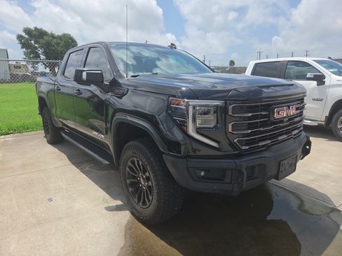 Used 2023 GMC Sierra 1500 AT4X AWD/4WD image 6