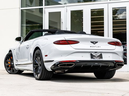 New 2025 Bentley Continental GTC image 16