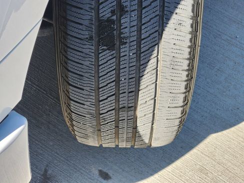 Used 2024 Ford F150 XLT RWD image 12