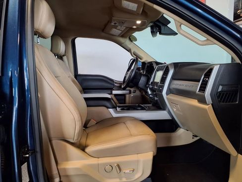 Used 2019 Ford F350 Lariat w/ Lariat Ultimate Package AWD/4WD image 12