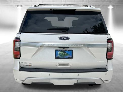 Used 2019 Ford Expedition Platinum RWD image 6