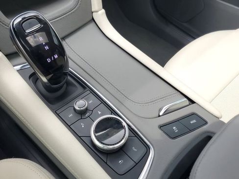 Certified 2024 Cadillac XT5 Premium Luxury w/ Technology Package image 27