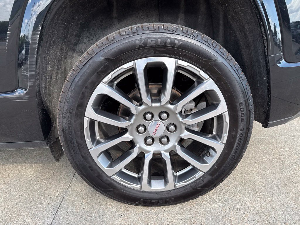 Used 2022 GMC Acadia Denali w/ Denali Ultimate Package AWD/4WD image 56
