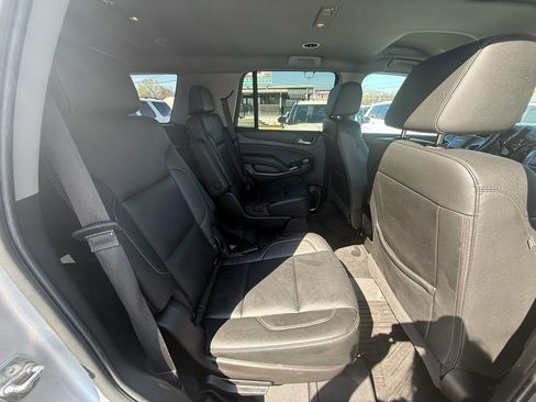 Used 2019 Chevrolet Tahoe LT image 9