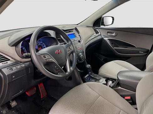 Used 2016 Hyundai Santa Fe Sport image 13
