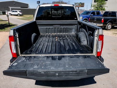 Used 2017 Ford F250 Lariat w/ Lariat Ultimate Package image 61