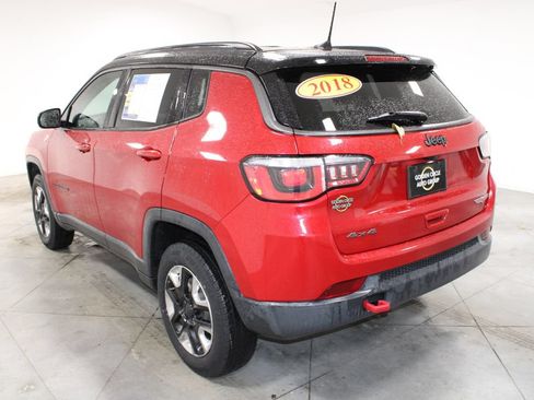 Used 2018 Jeep Compass Trailhawk w/ Leather Interior Group AWD/4WD image 8