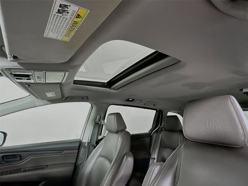 Used 2019 Honda Odyssey EX-L image 13