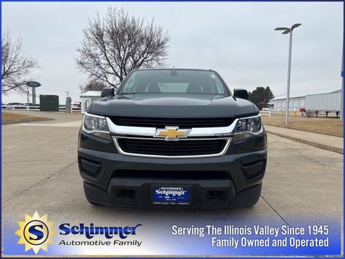 Used 2017 Chevrolet Colorado W/T image 3