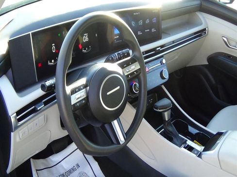 Used 2025 Hyundai Tucson SEL image 18