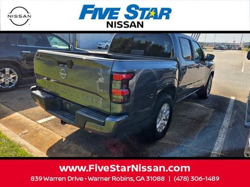 Used 2024 Nissan Frontier SV w/ SV Convenience Package image 10