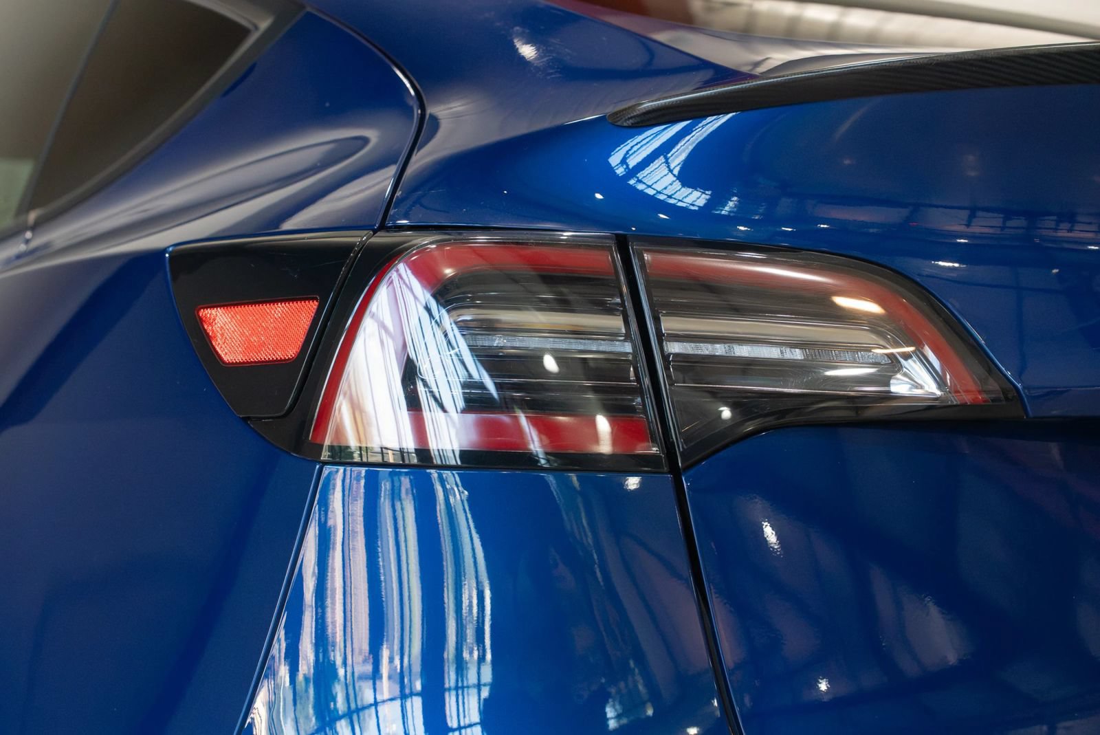 Used 2020 Tesla Model Y Performance AWD/4WD image 16