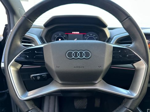 Used 2023 Audi Q4 e-tron Premium Plus w/ Premium Plus image 24