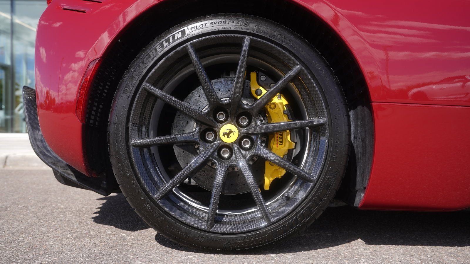 Used 2022 Ferrari SF90 Stradale AWD/4WD image 20