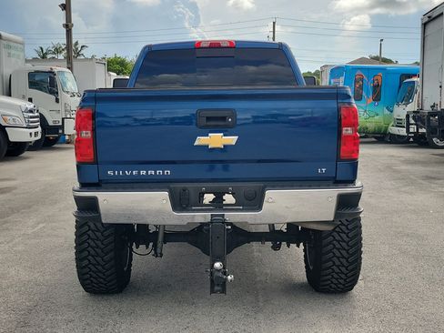 Used 2018 Chevrolet Silverado 1500 LT w/ All Star Edition RWD image 4