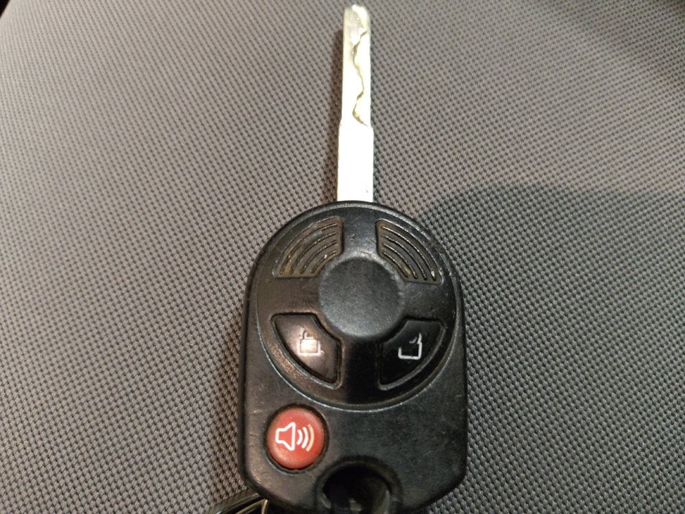 Used 2018 Ford Escape S FWD image 32