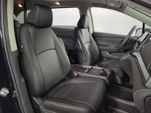 Used 2026 Honda Odyssey EX-L image 13