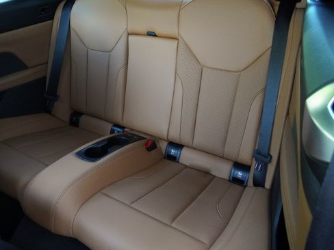 Used 2024 BMW 430i Convertible w/ Convenience Package RWD image 35