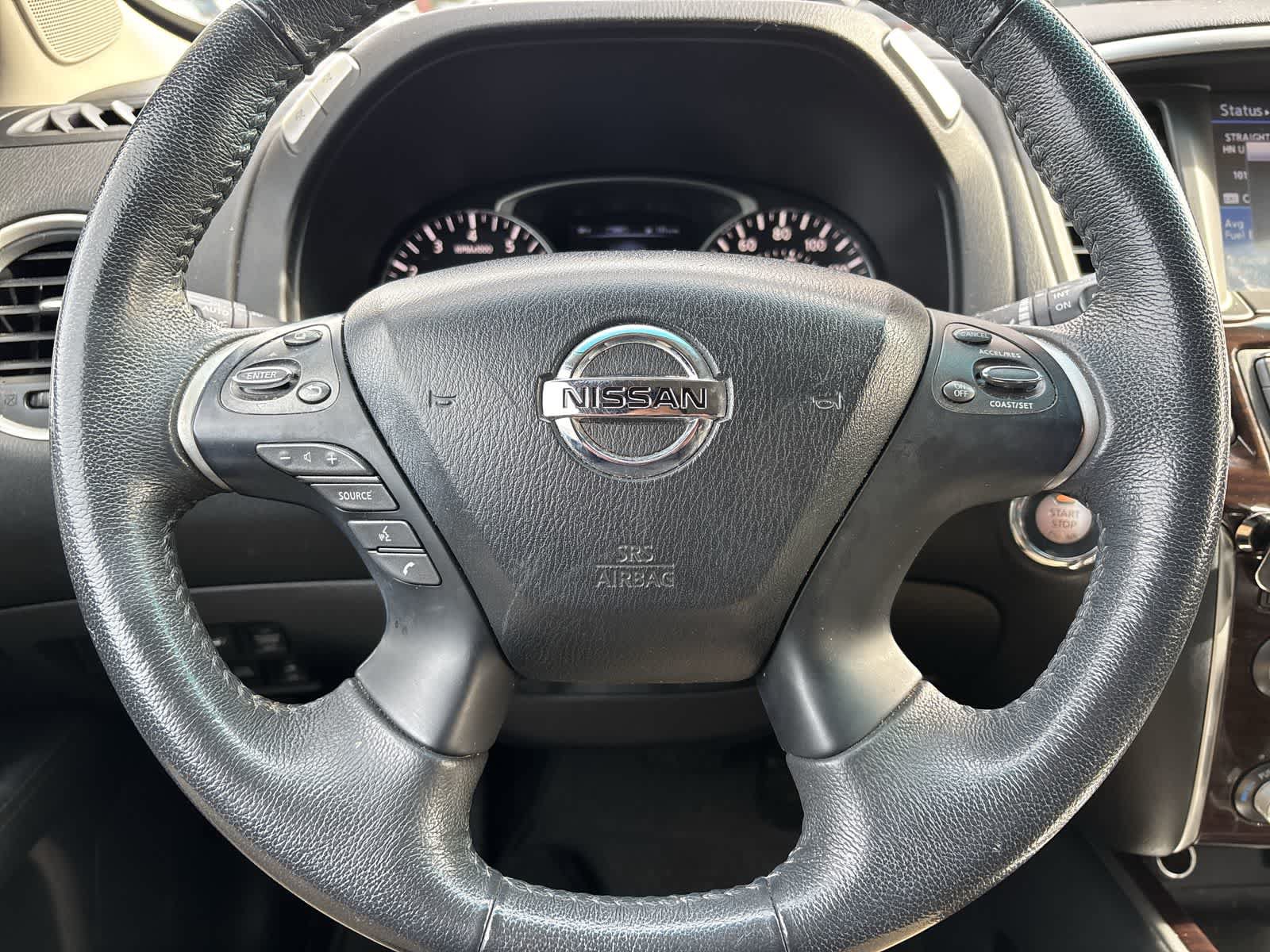 Used 2015 Nissan Pathfinder SL w/ SL Tech Package FWD image 9