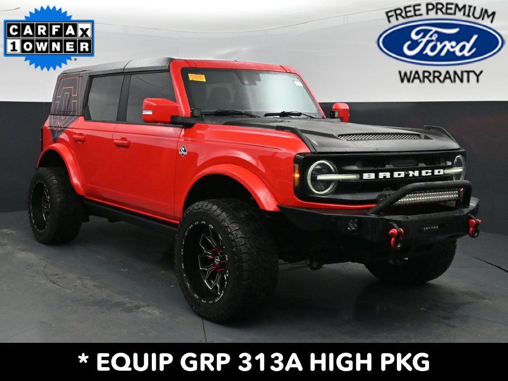 Used 2022 Ford Bronco Outer Banks AWD/4WD image 4