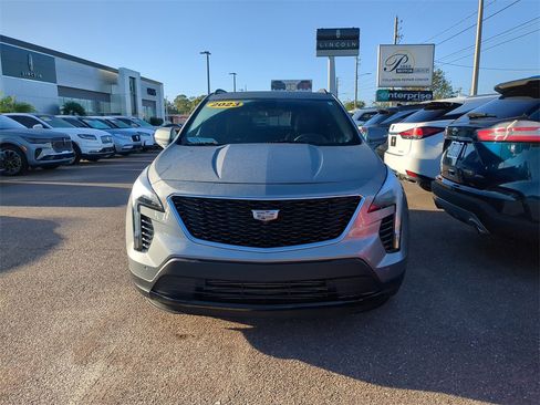 Used 2023 Cadillac XT4 Sport image 2
