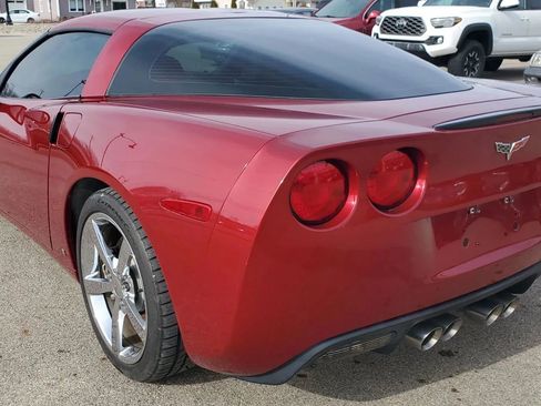 Used 2010 Chevrolet Corvette Coupe w/ Roof Package image 9